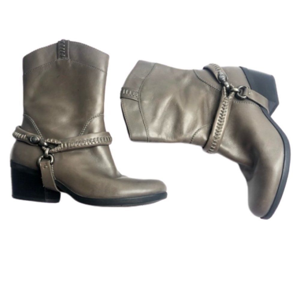 B MAKOWSKY Husdon Gray Leather Harness Western Boots